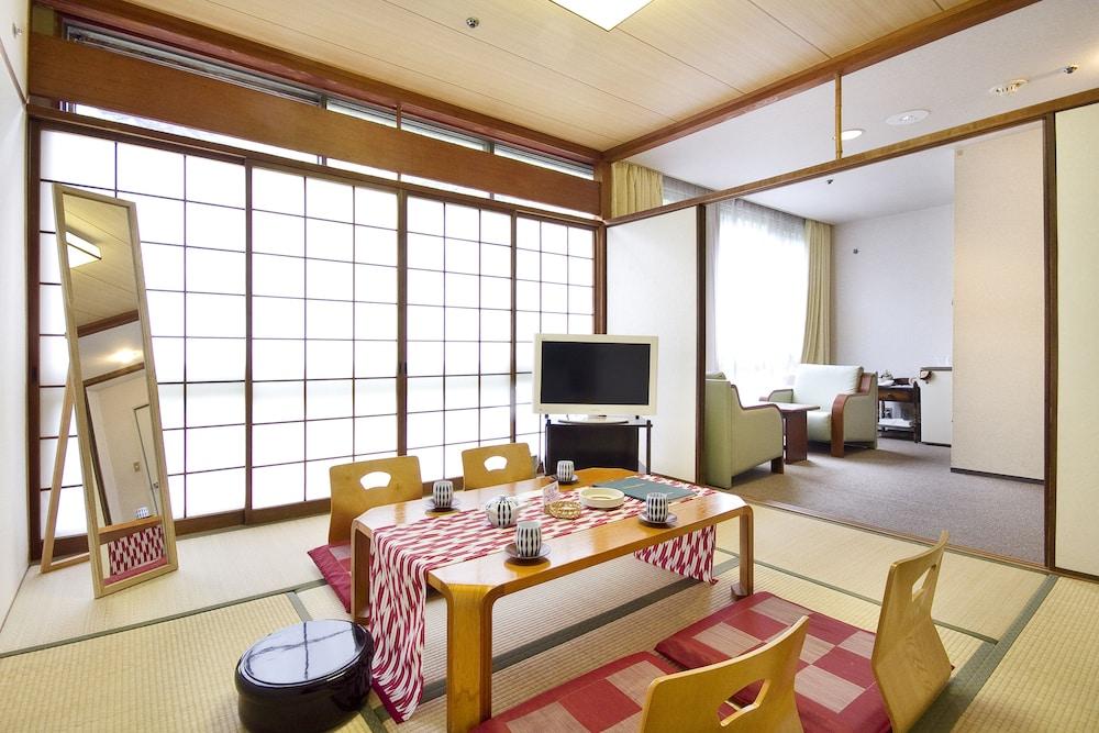 Okudogo Ichiyunomori Hotel Matsuyama  Buitenkant foto